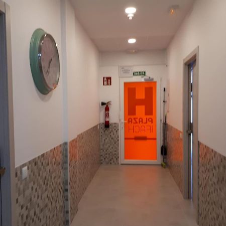 Ріаza Lfach Otel Calp Dış mekan fotoğraf