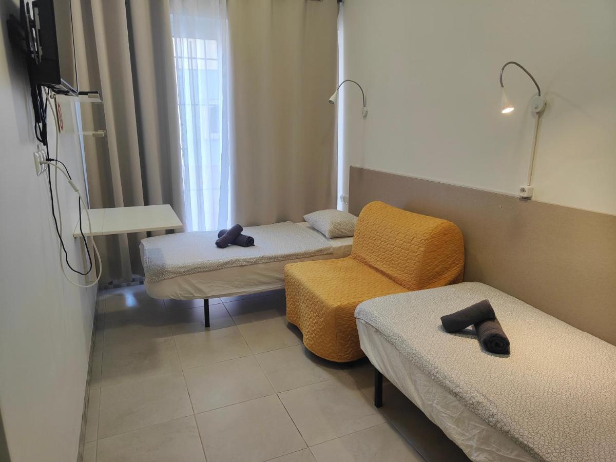 Ріаza Lfach Otel Calp Dış mekan fotoğraf