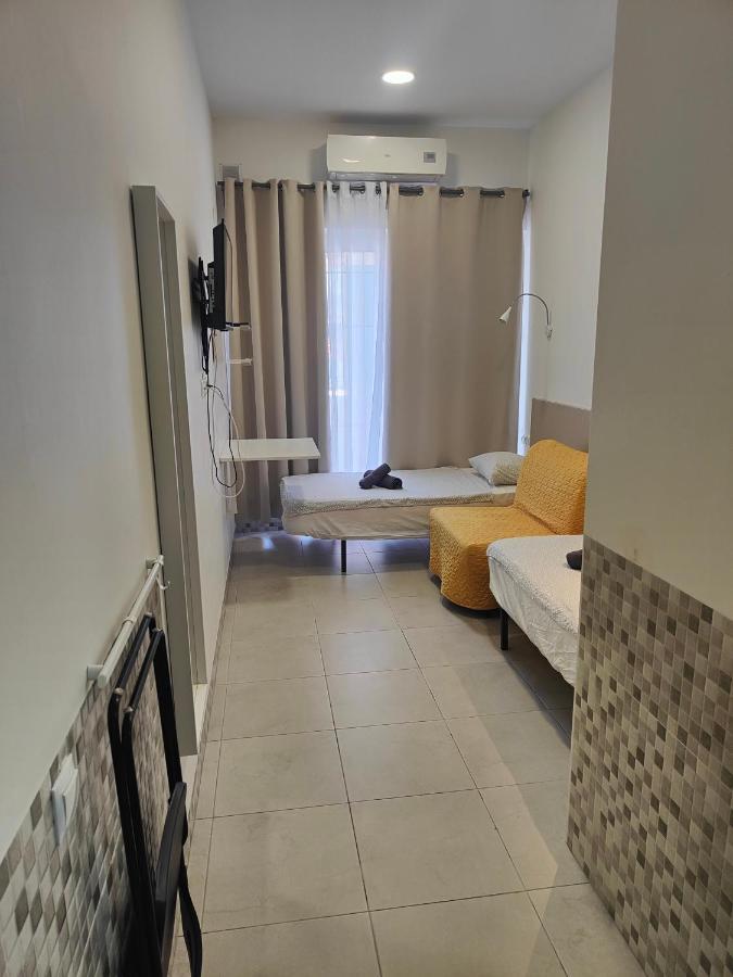 Ріаza Lfach Otel Calp Dış mekan fotoğraf