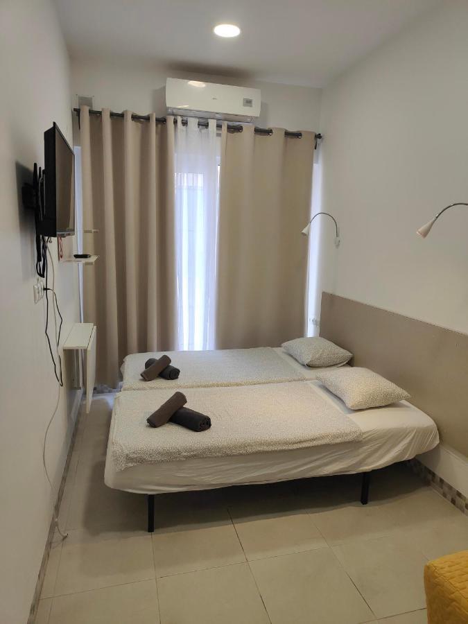 Ріаza Lfach Otel Calp Dış mekan fotoğraf