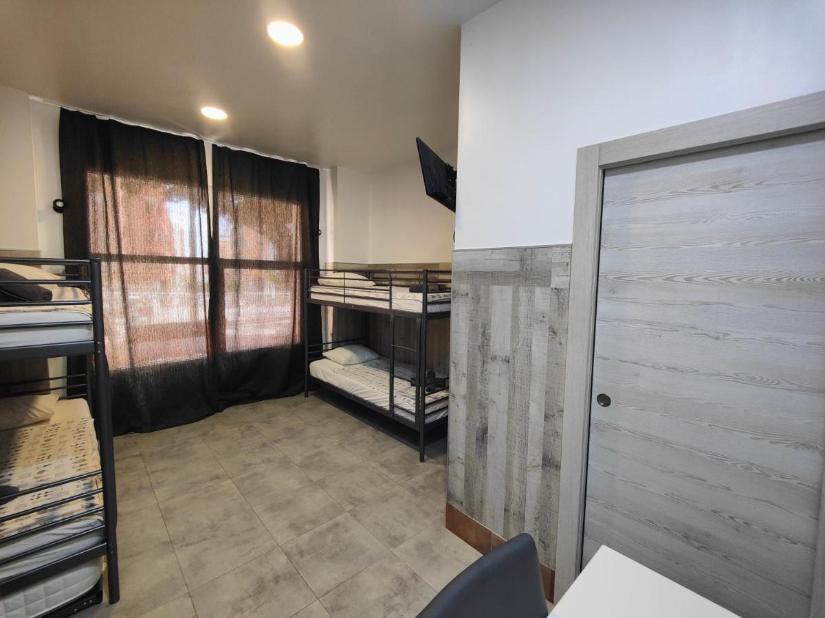 Ріаza Lfach Otel Calp Dış mekan fotoğraf