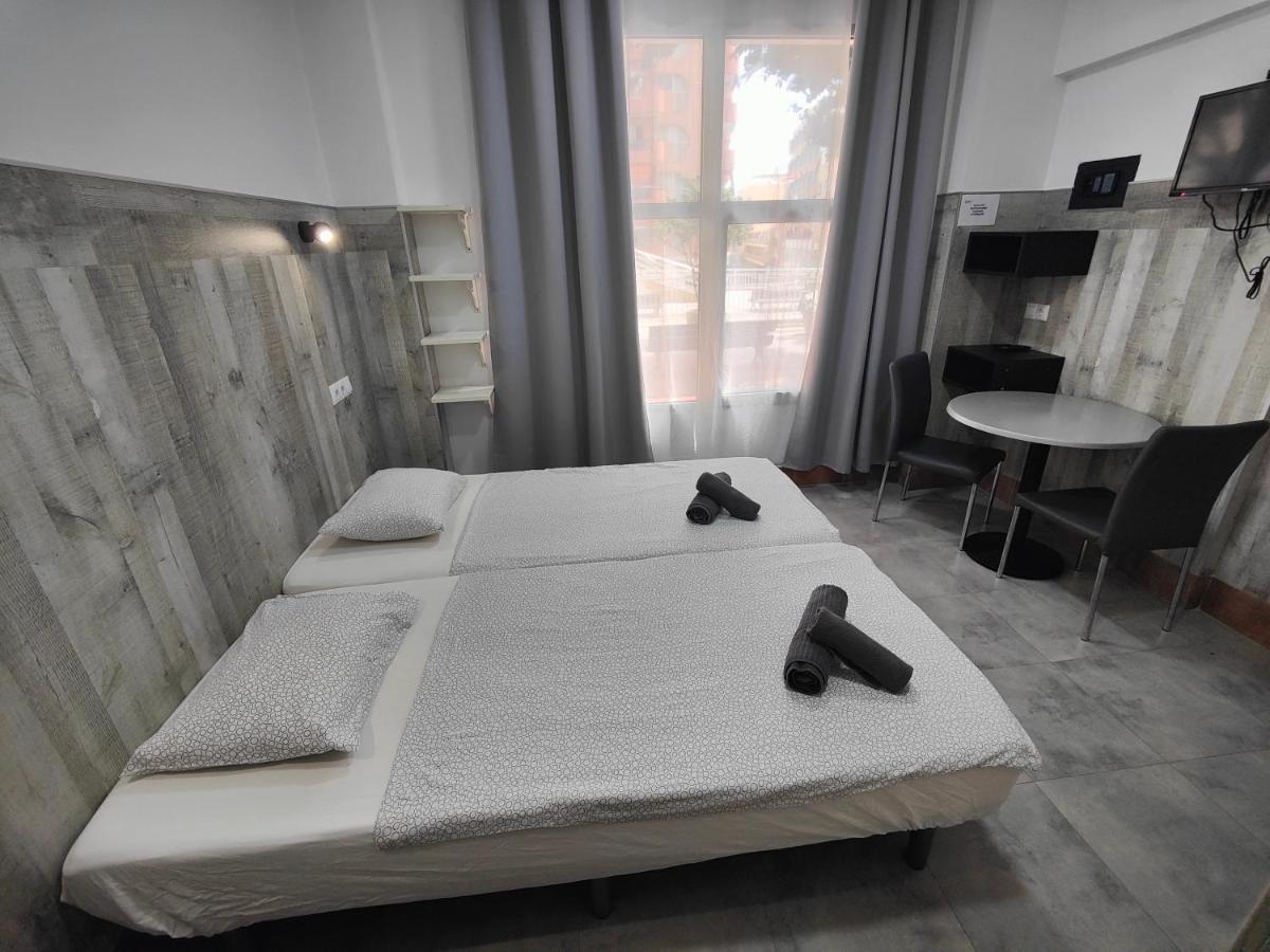 Ріаza Lfach Otel Calp Dış mekan fotoğraf
