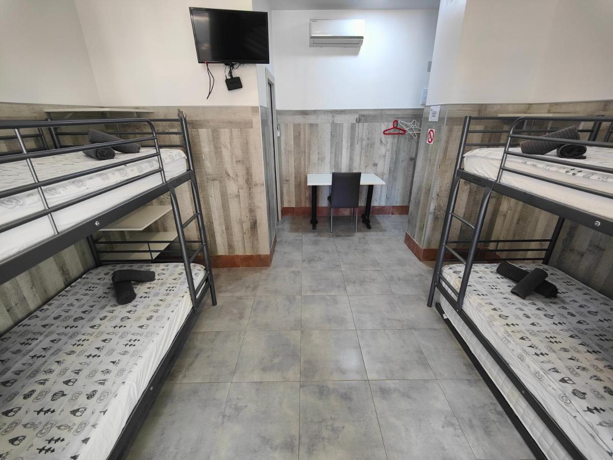 Ріаza Lfach Otel Calp Dış mekan fotoğraf